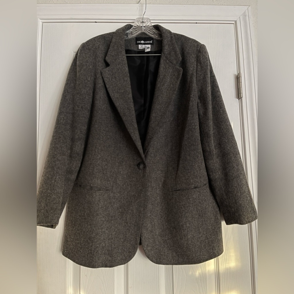 Sag Harbor Wool Blend Blazer
